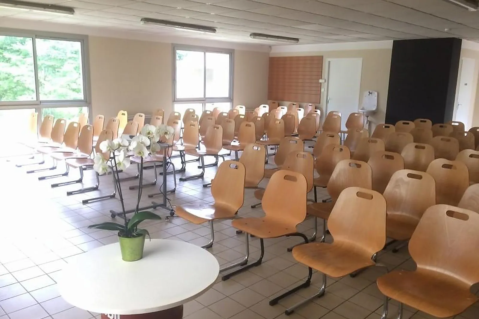 Lieux événementiels, LA VERGNE