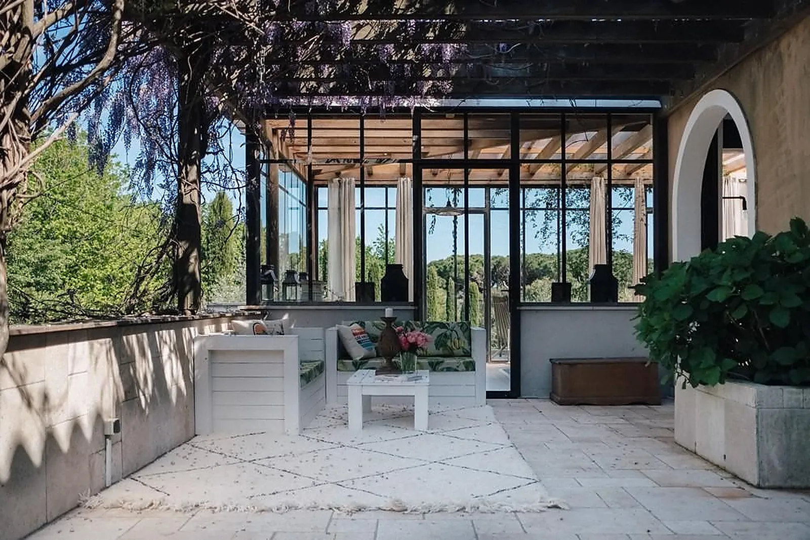 Lieux événementiels, LA VIGNE DE RAMATUELLE