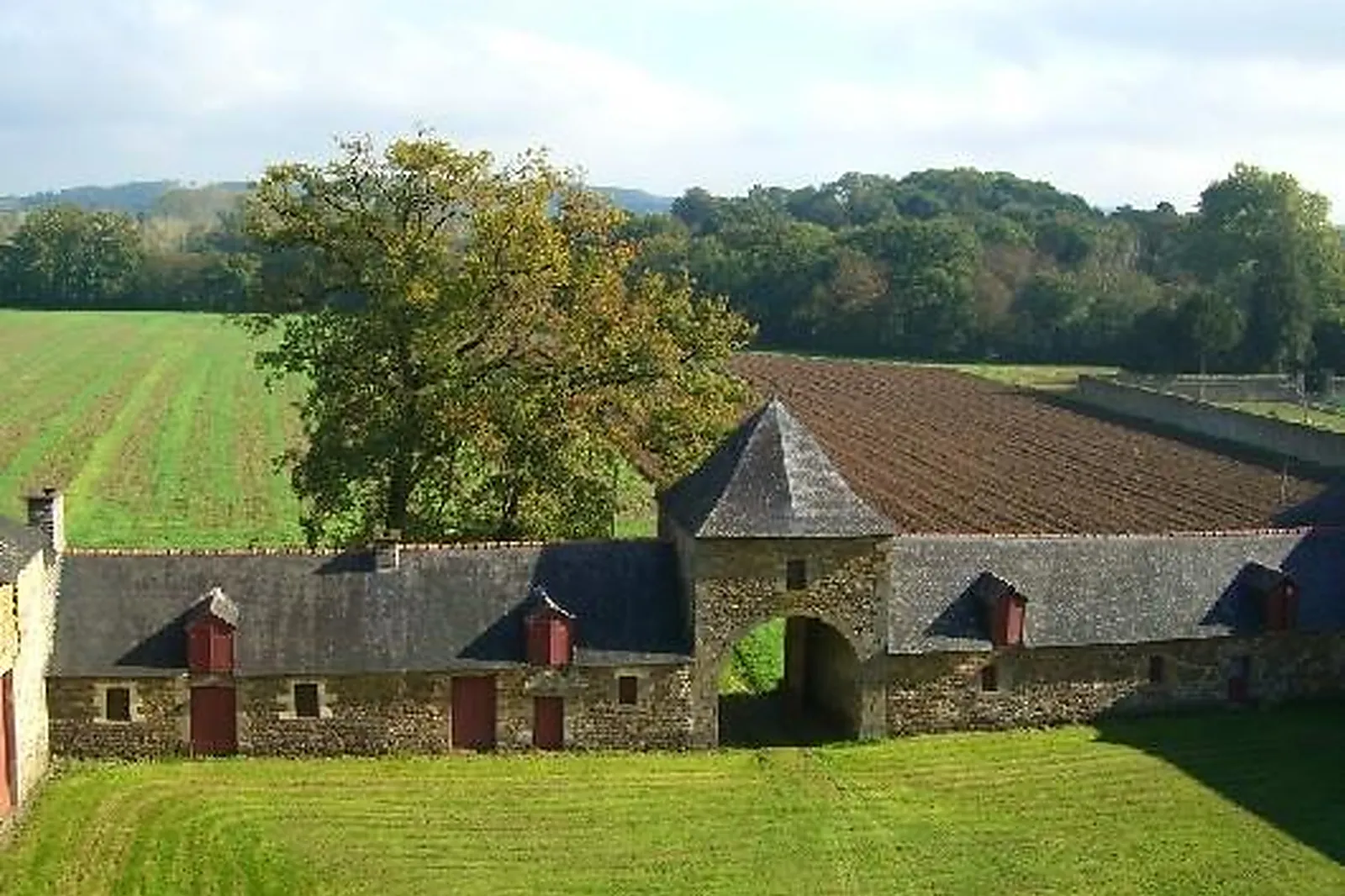 Lieux événementiels, LA VILLEQUENO