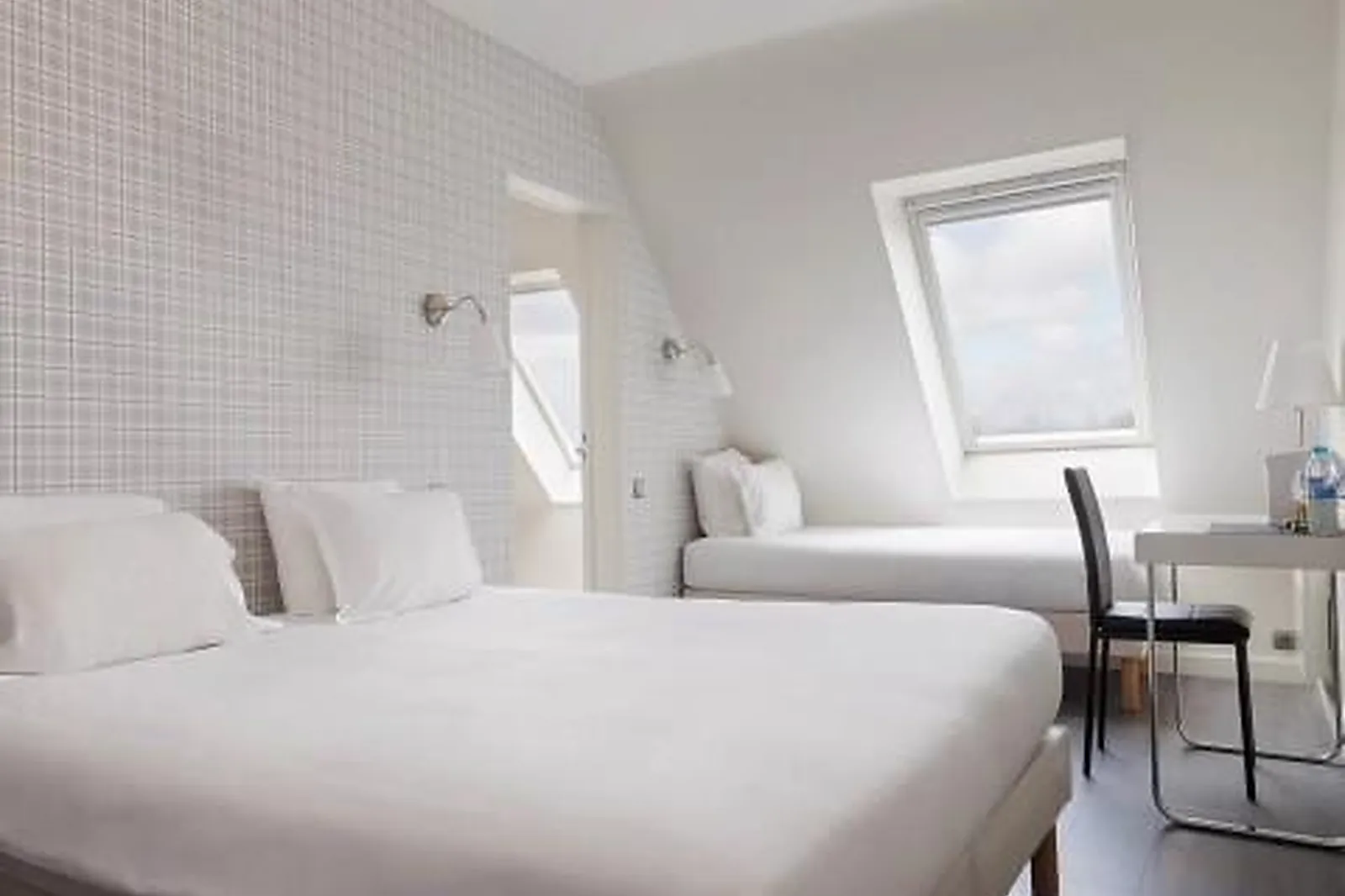 Lieux événementiels, LA VOILE ROUGE HÔTEL