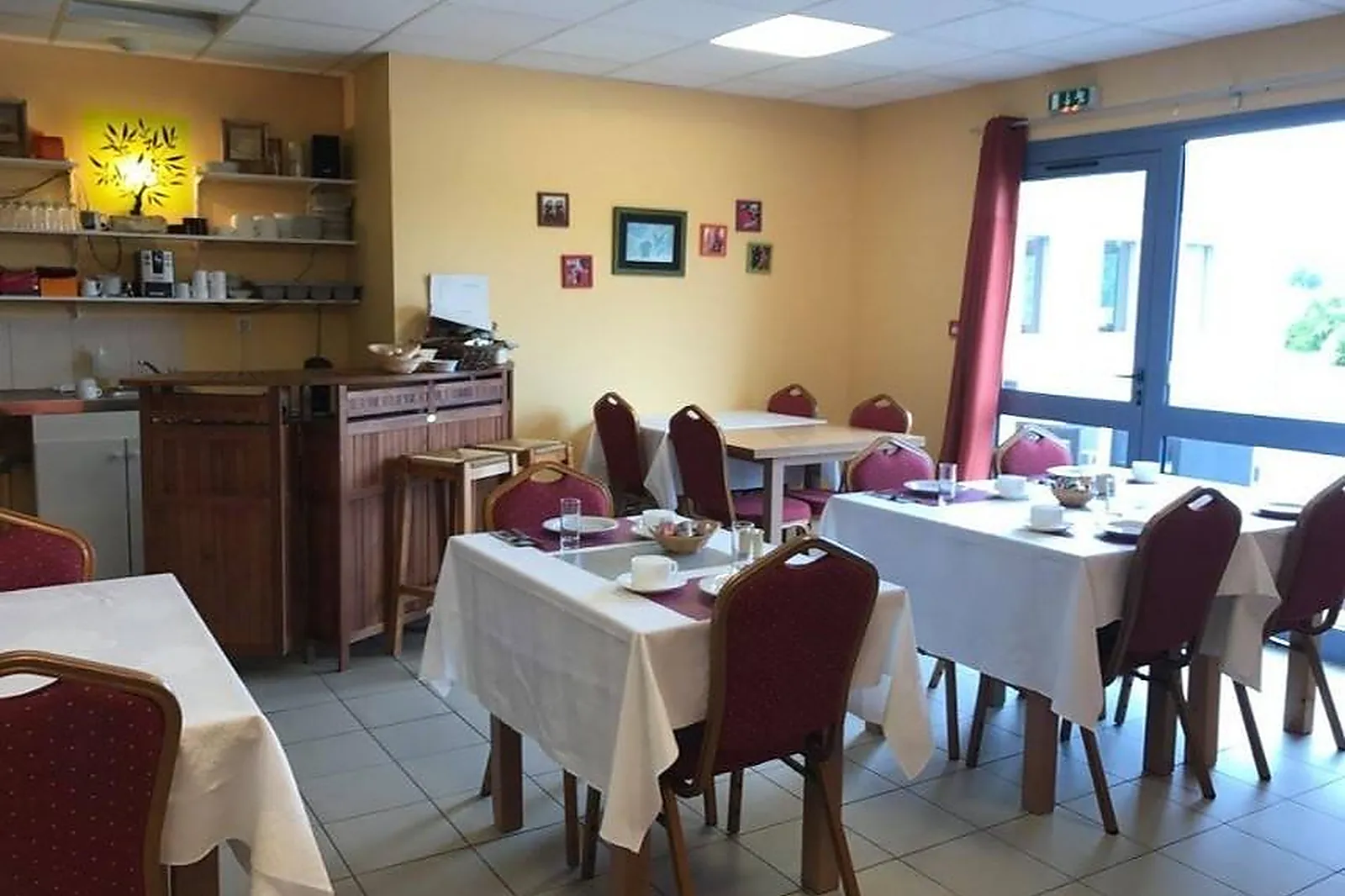 Lieux événementiels, LA TERRASSE DES OLIVIERS