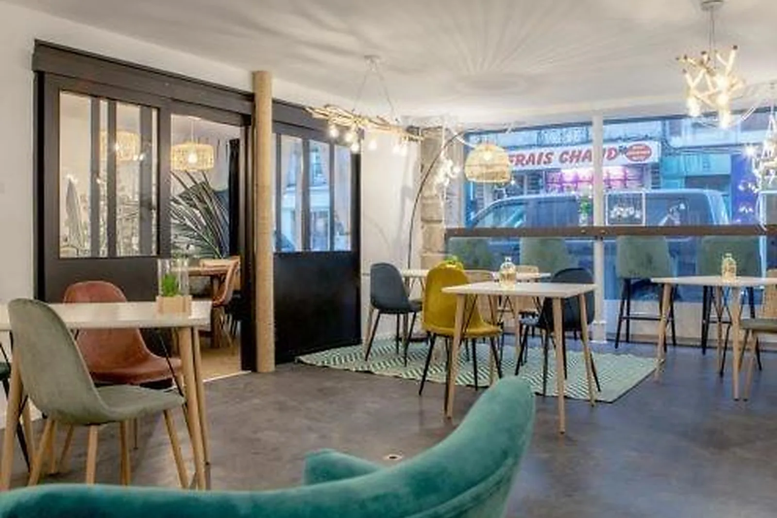 Lieux événementiels, LABEL ESCALE