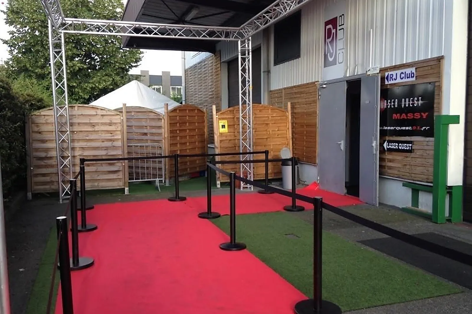 Lieux événementiels, LASER QUEST MASSY