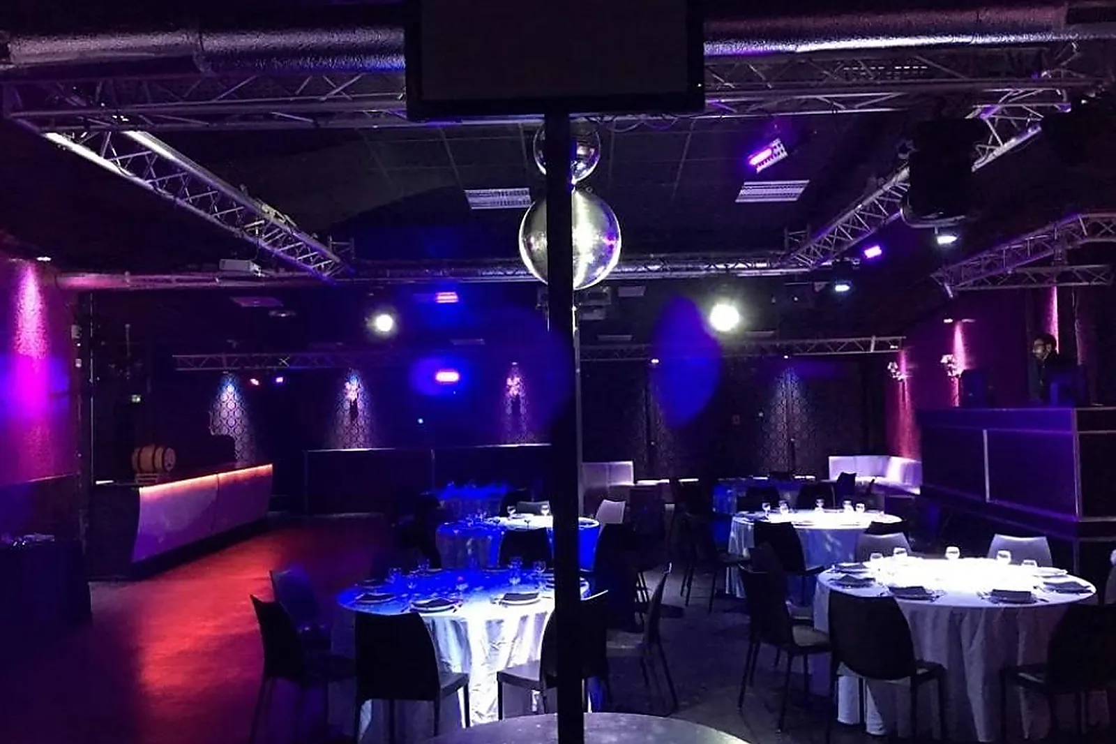 Lieux événementiels, LASER QUEST MASSY