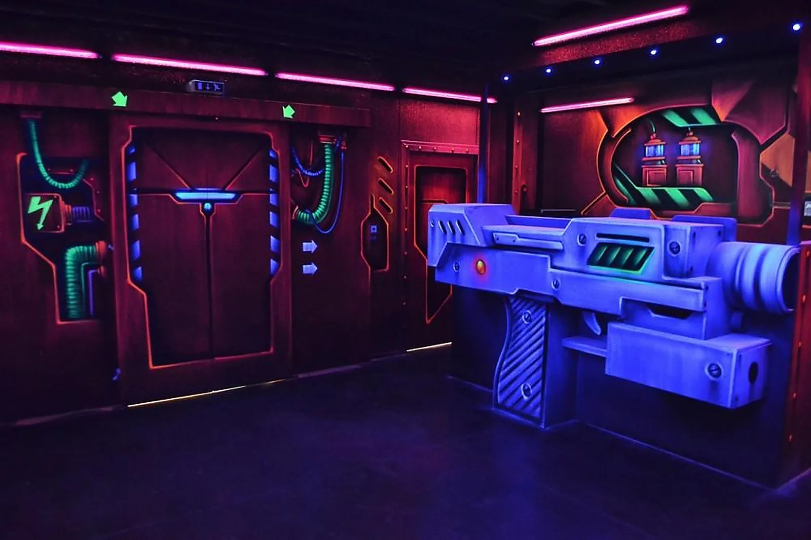 Lieux événementiels, LASERMAXX 74