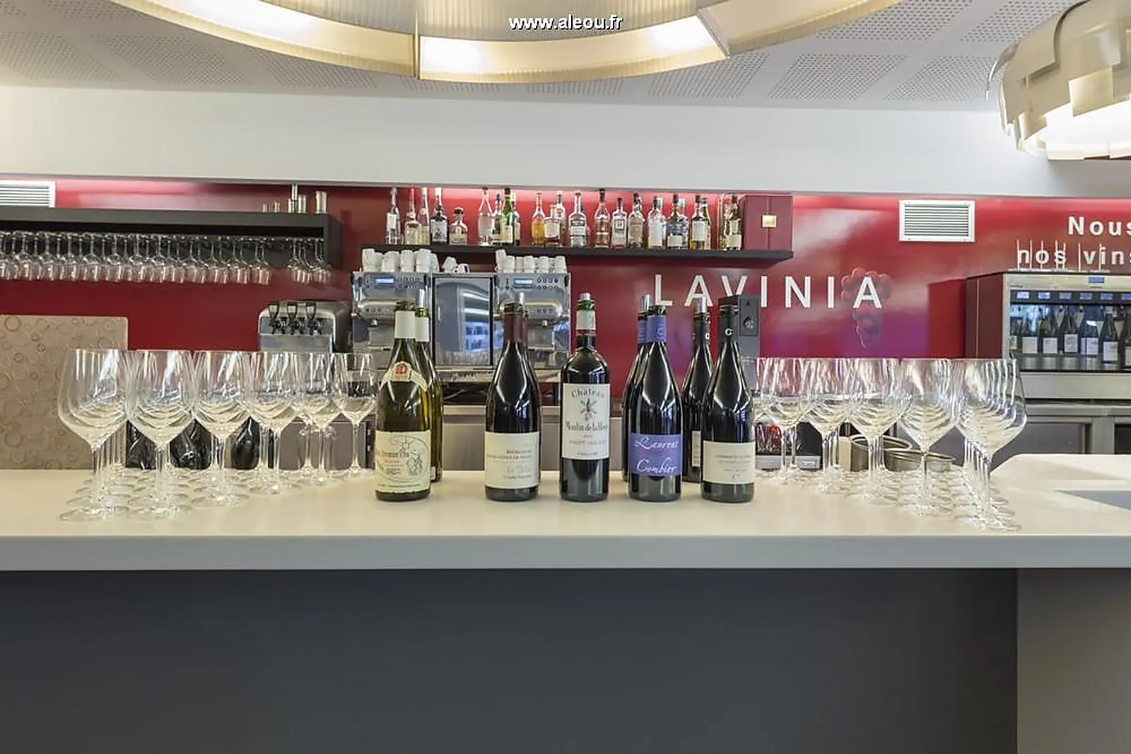 Lieux événementiels, LAVINIA