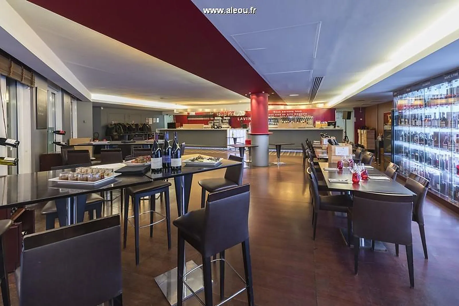 Lieux événementiels, LAVINIA