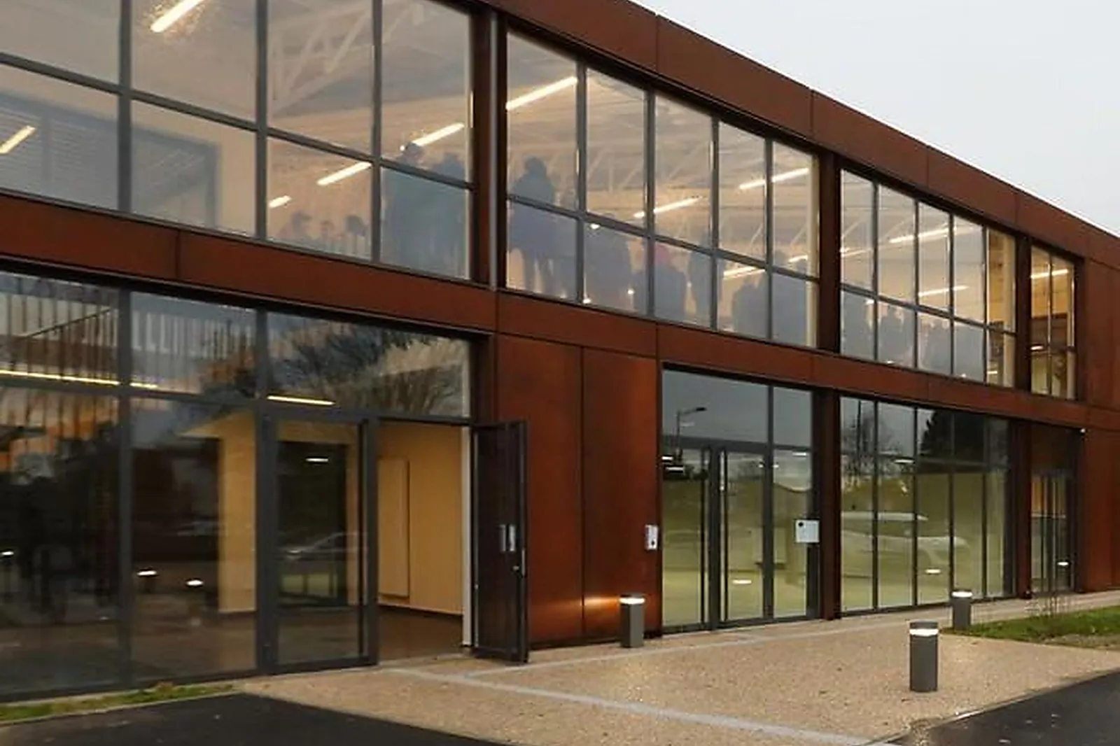 Lieux événementiels, LE 111