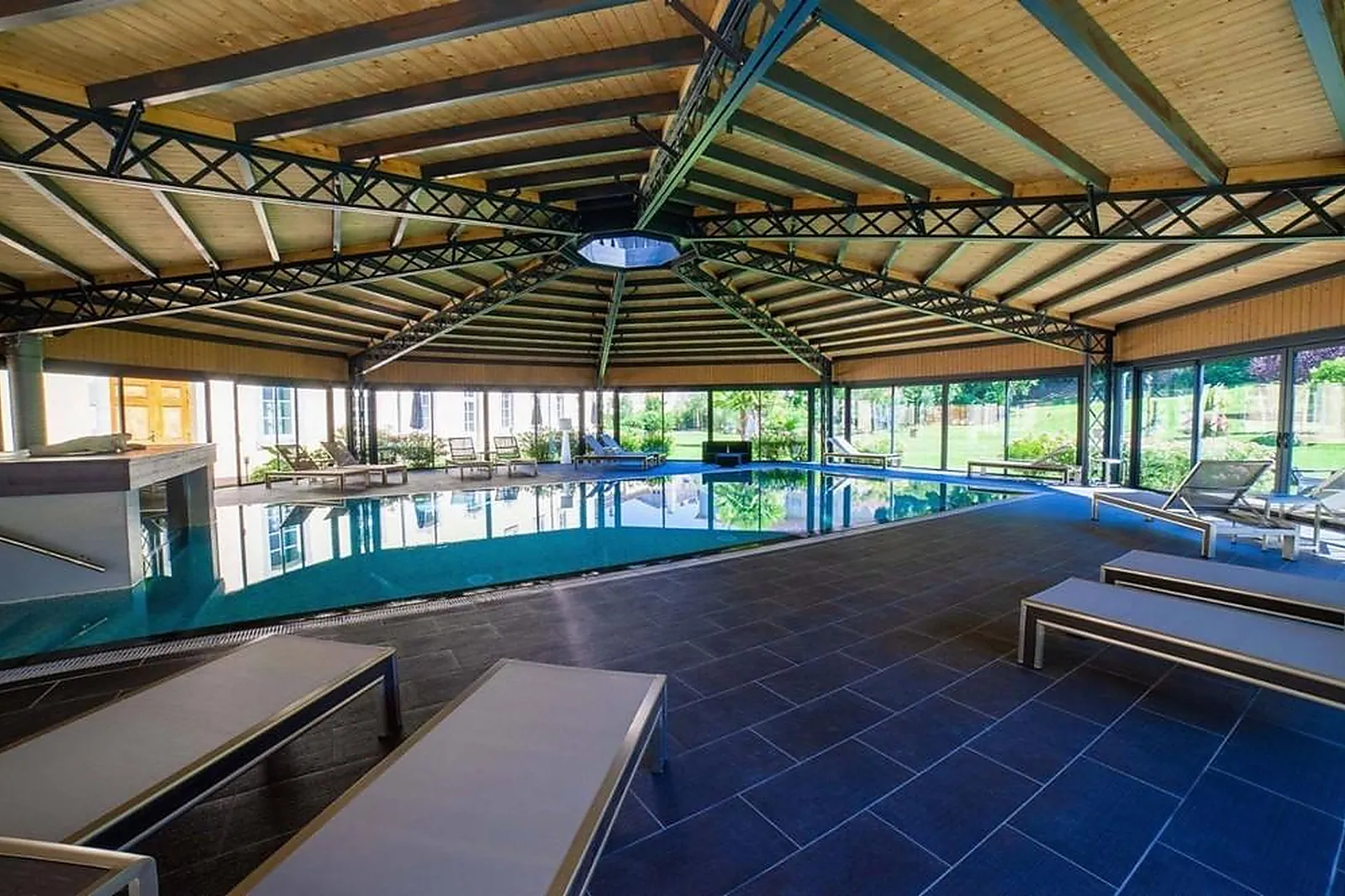 Lieux événementiels, LE 1837