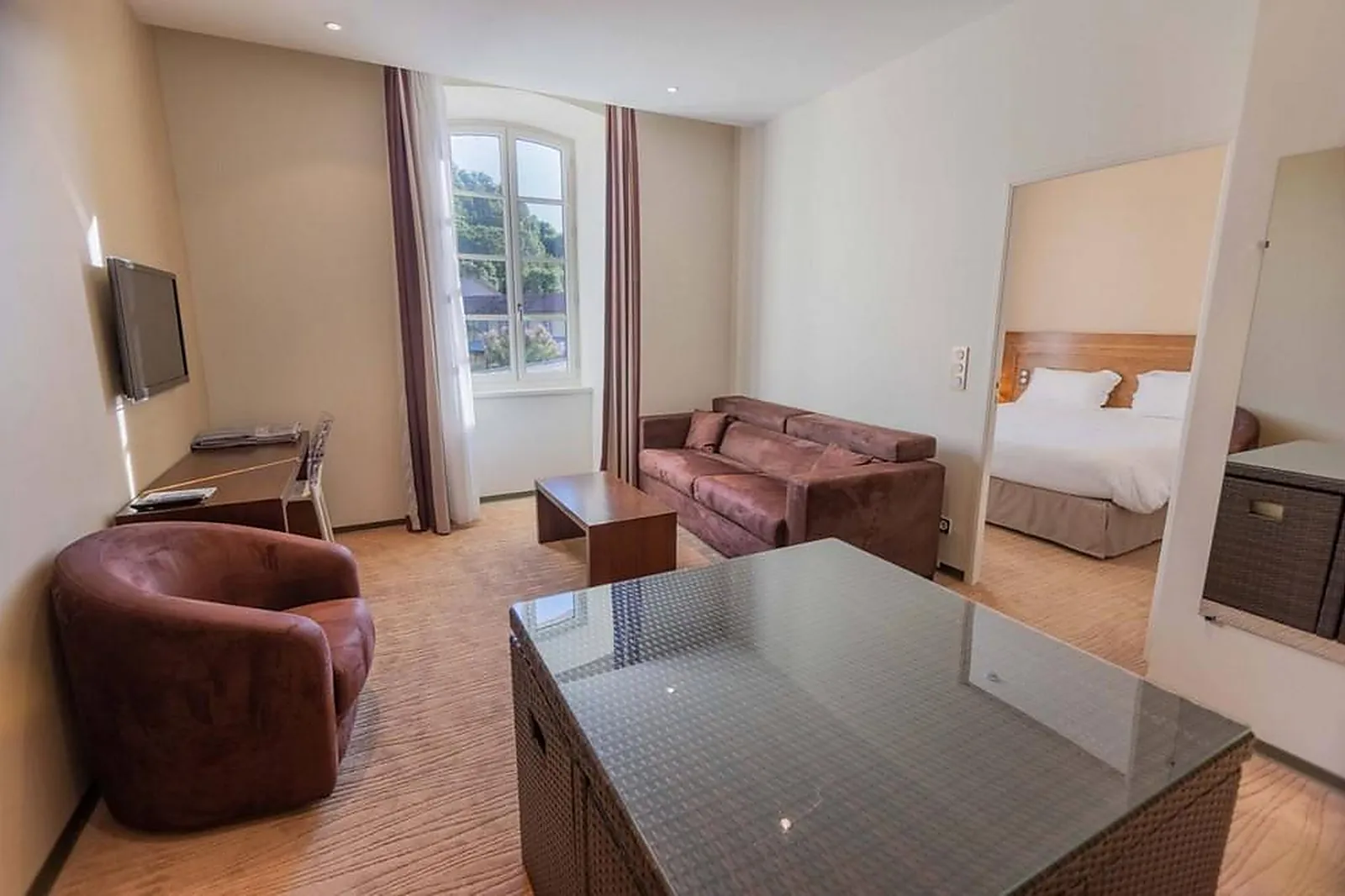 Lieux événementiels, LE 1837