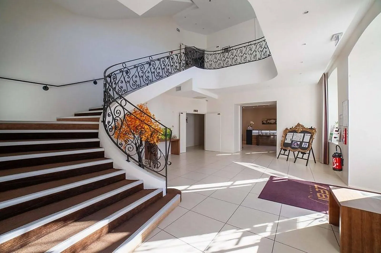 Lieux événementiels, LE 1837