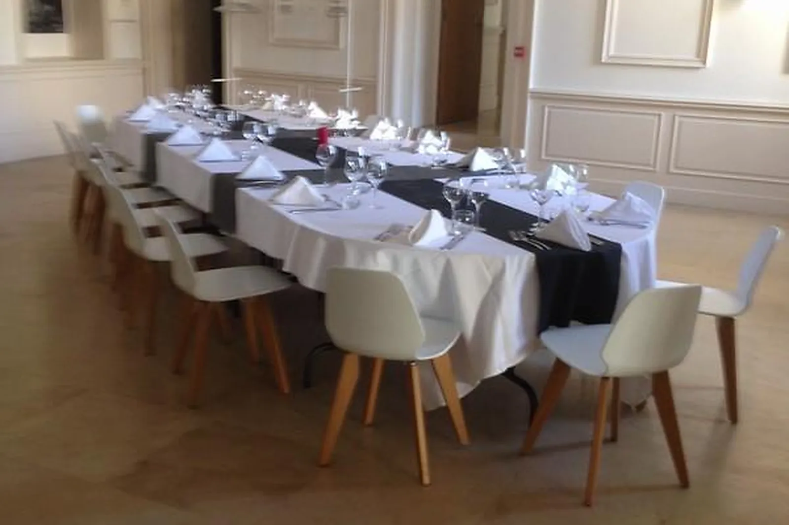 Lieux événementiels, LE 18 38 RESTAURANT