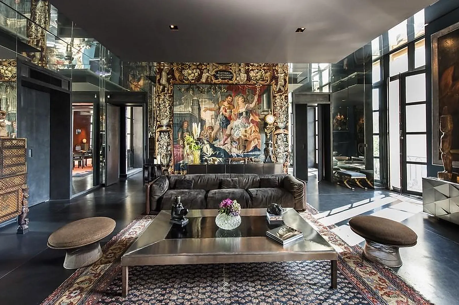 Lieux événementiels, LE 24 PLACE DES VOSGES