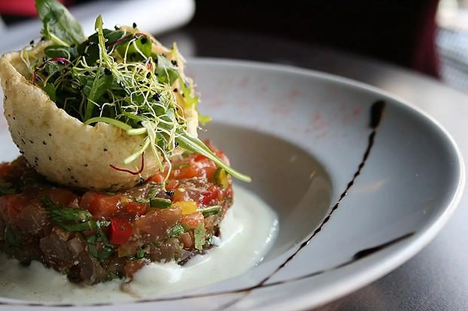 Lieux événementiels, LE 28 THIERS