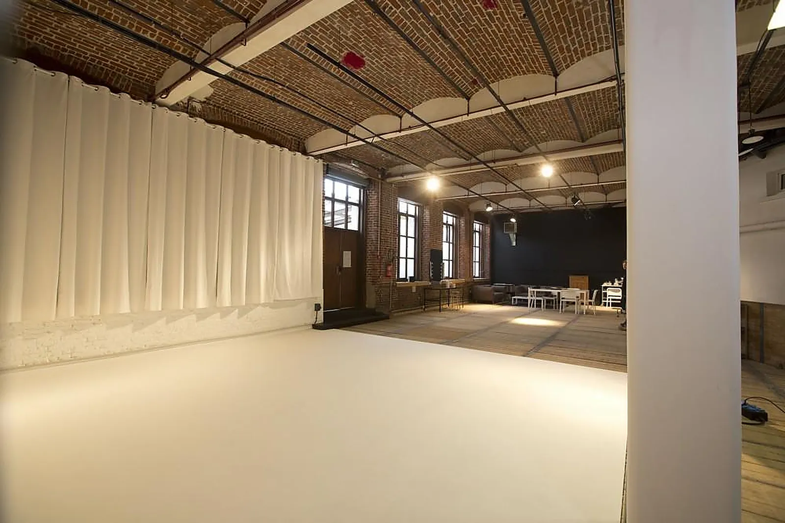 Lieux événementiels, LE 36 BIS