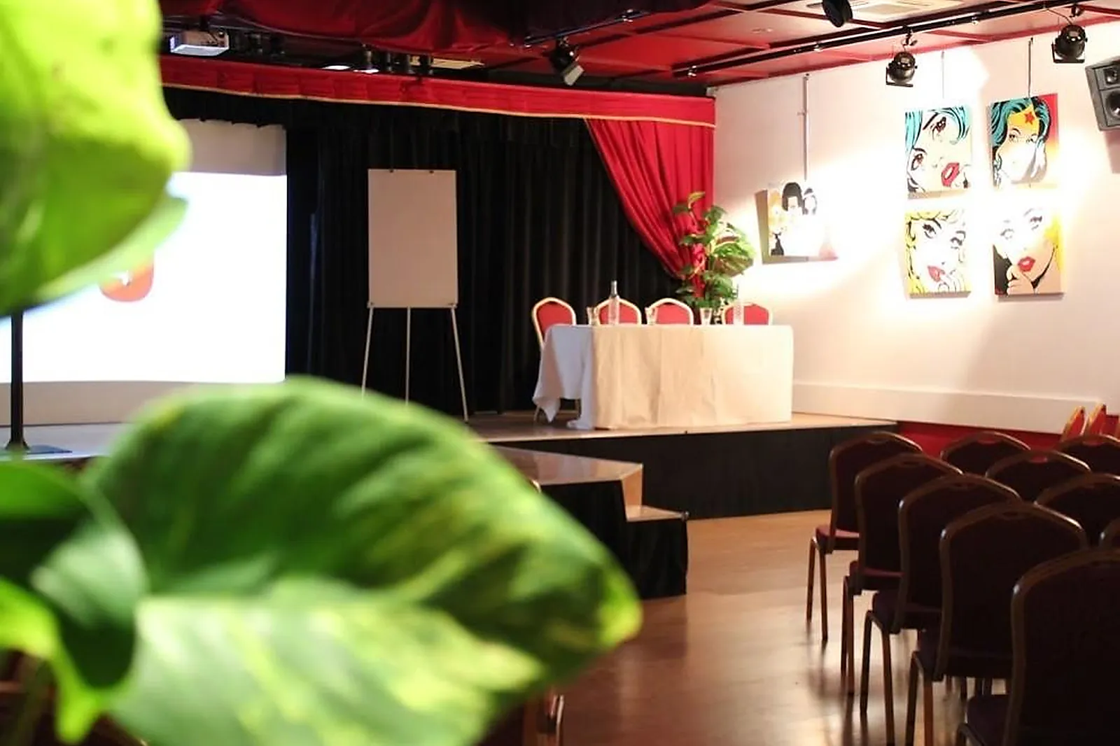 Lieux événementiels, LE 9