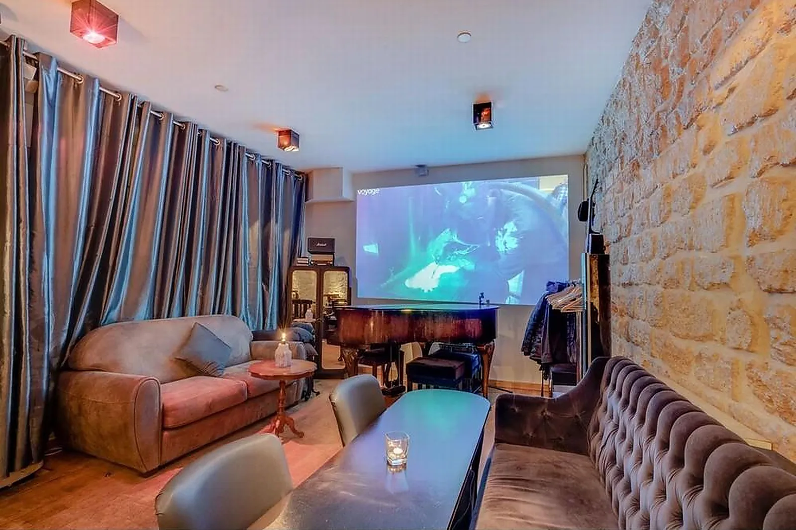 Lieux événementiels, LE 9ÈME CIEL