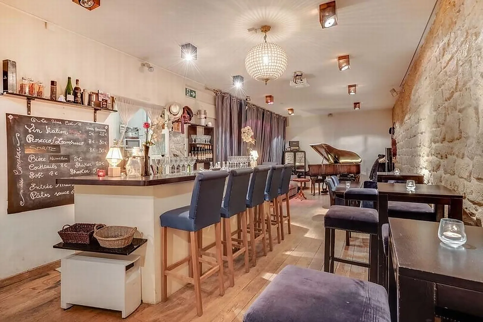 Lieux événementiels, LE 9ÈME CIEL