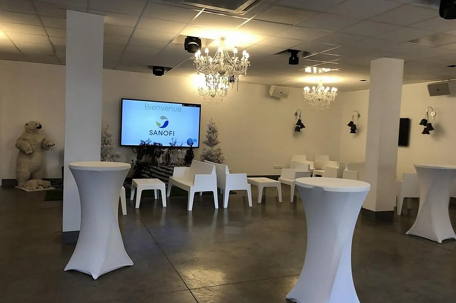 Lieux événementiels, LE B COMPLEXE