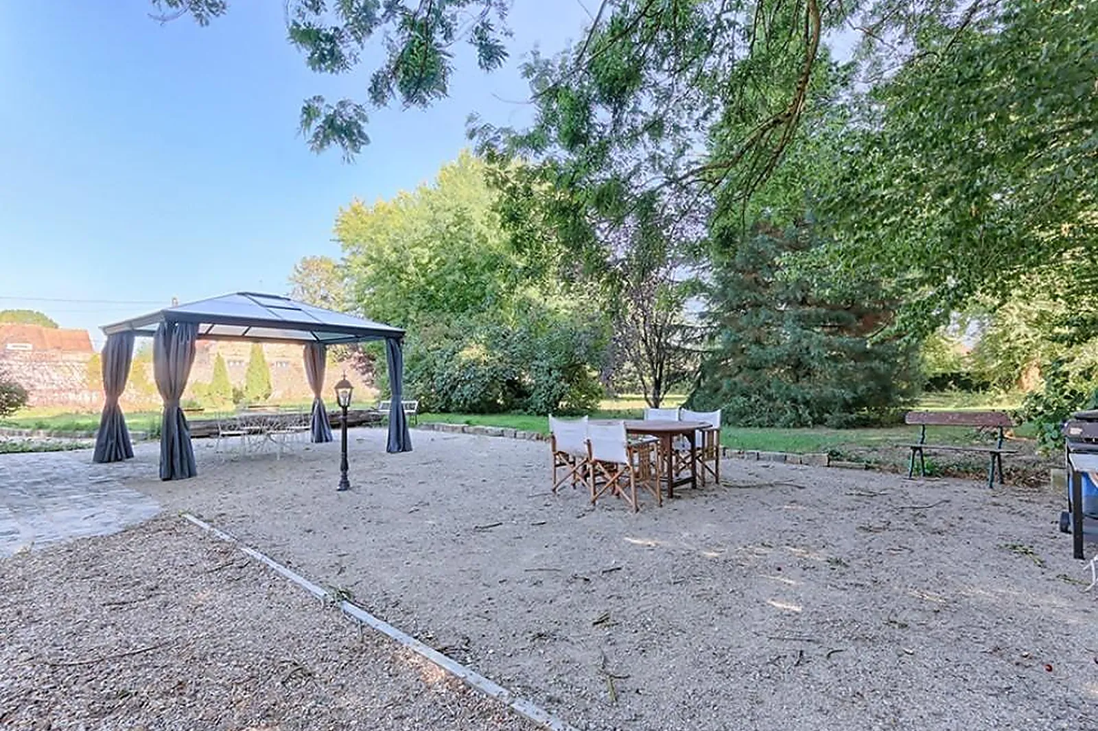 Lieux événementiels, LE BASTION BOISSY-SOUS-SAINT-YON