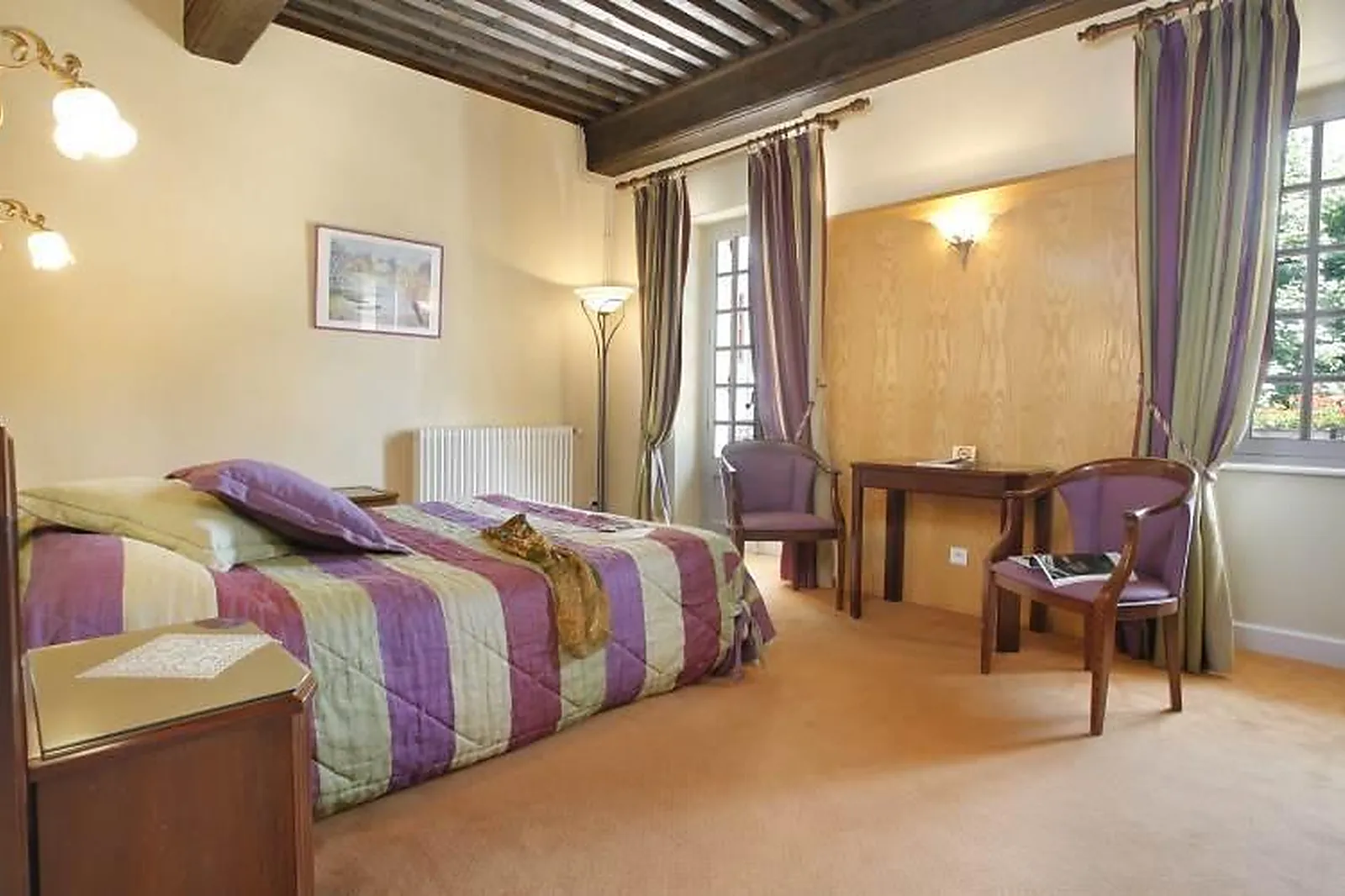 Lieux événementiels, LE BEAU RIVAGE