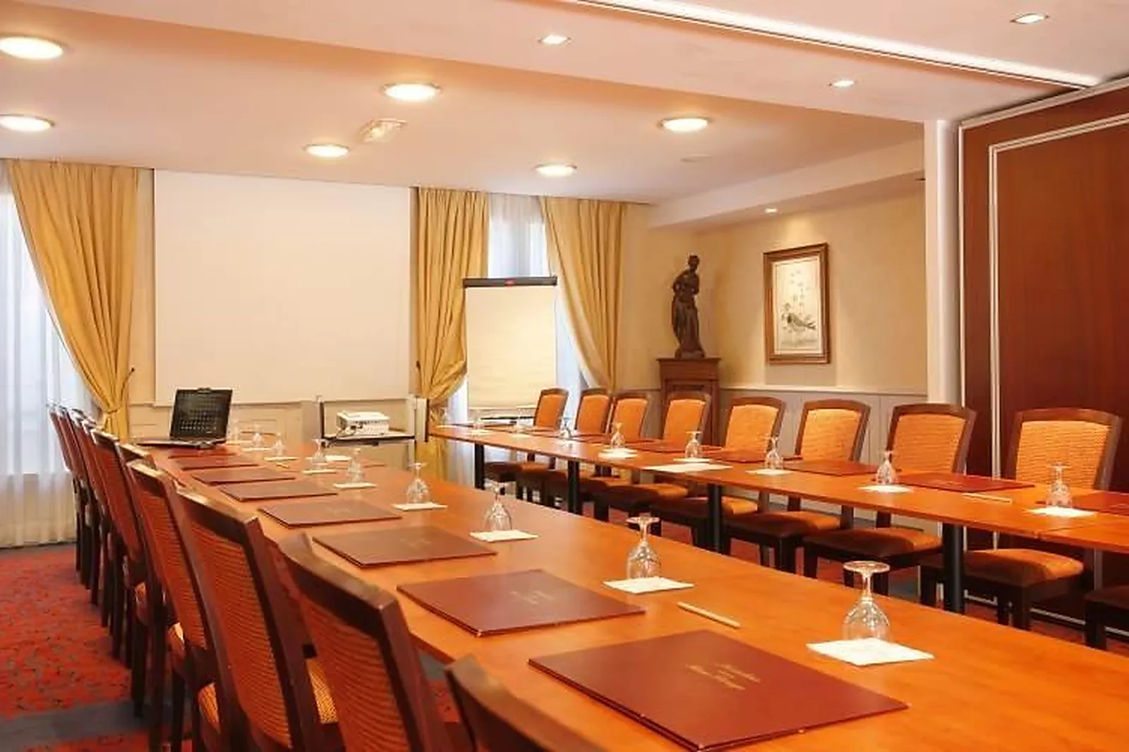 Lieux événementiels, LE BEAU RIVAGE