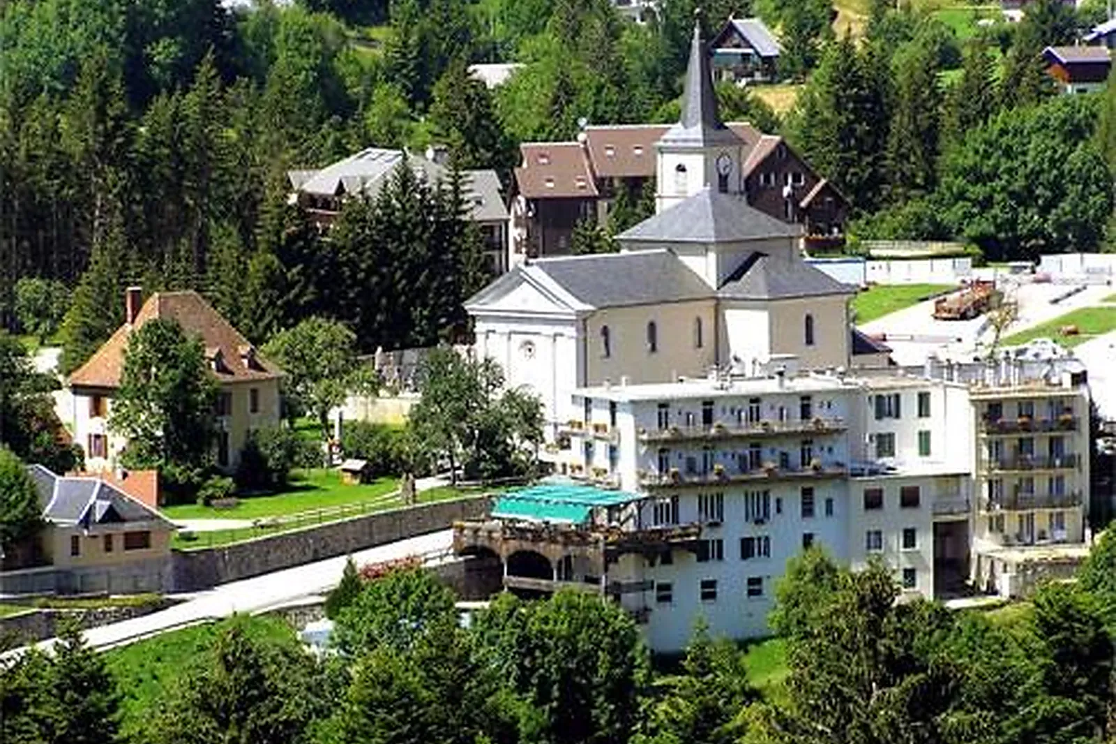 Lieux événementiels, LE BEAU SITE