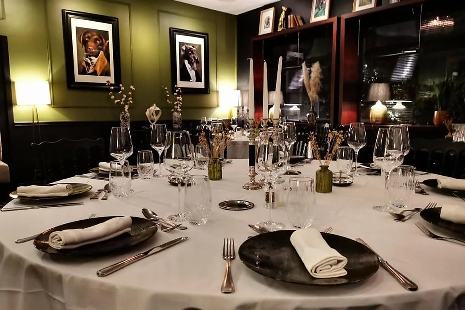 Lieux événementiels, LE BOEUF COURONNÉ