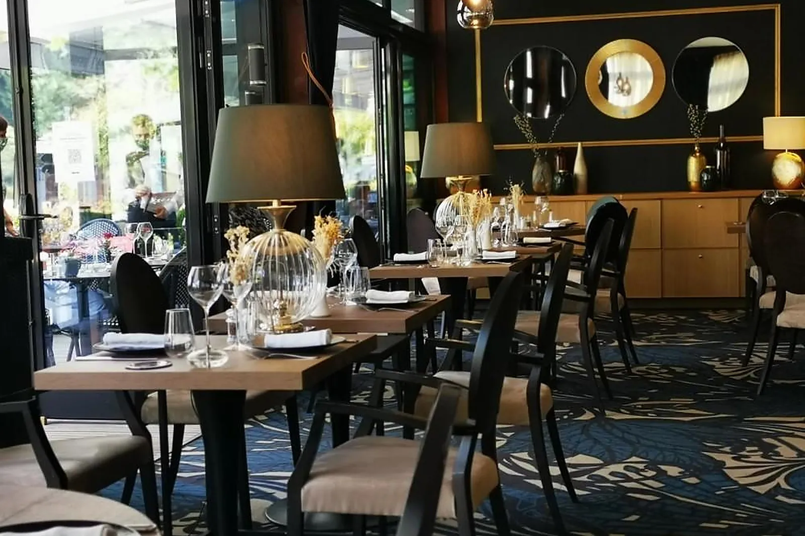 Lieux événementiels, LE BOEUF COURONNÉ