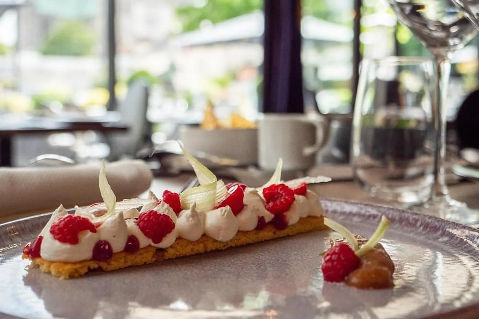 Lieux événementiels, LE BOEUF COURONNÉ