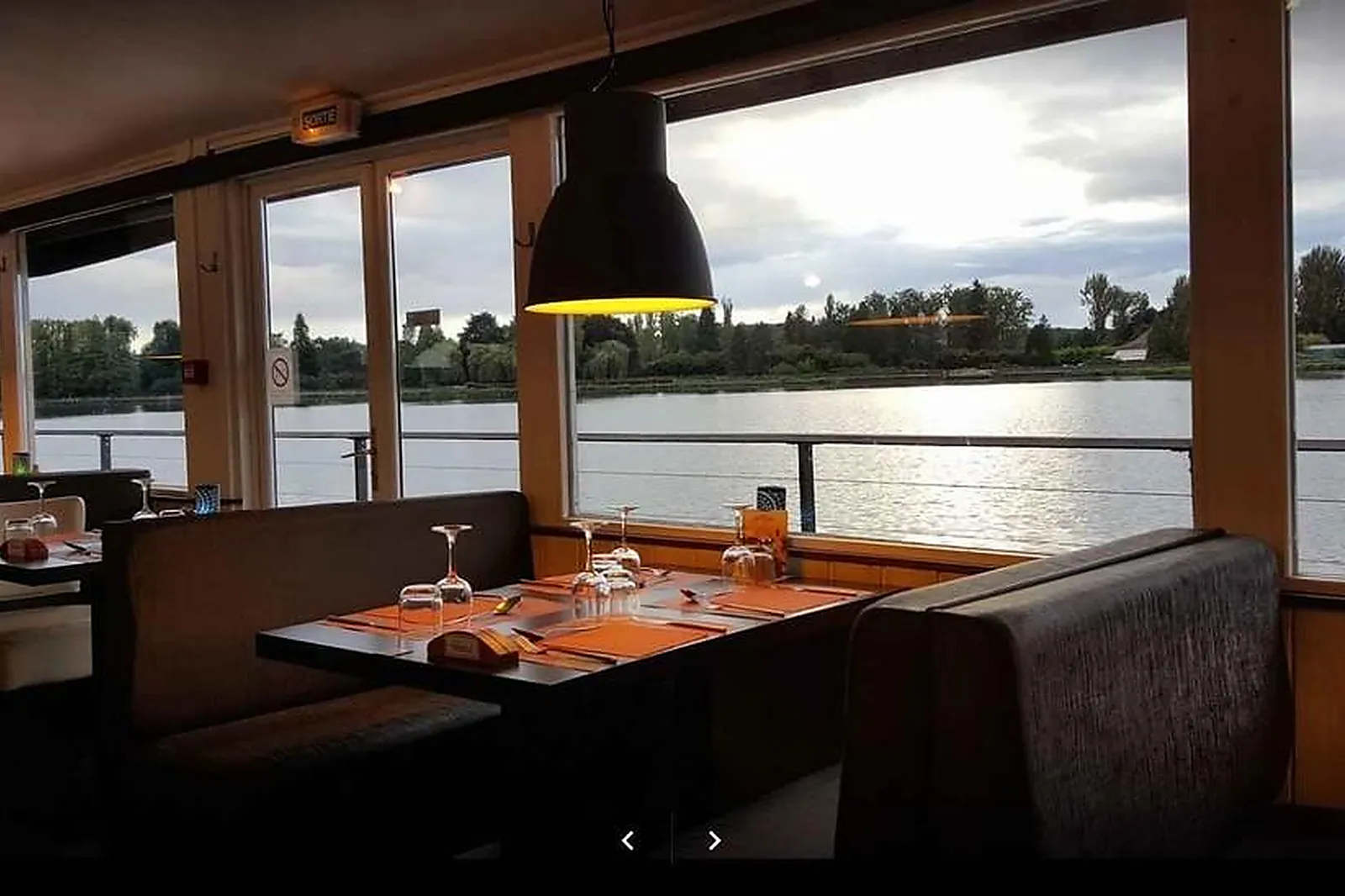 Lieux événementiels, LE BUNGALOW