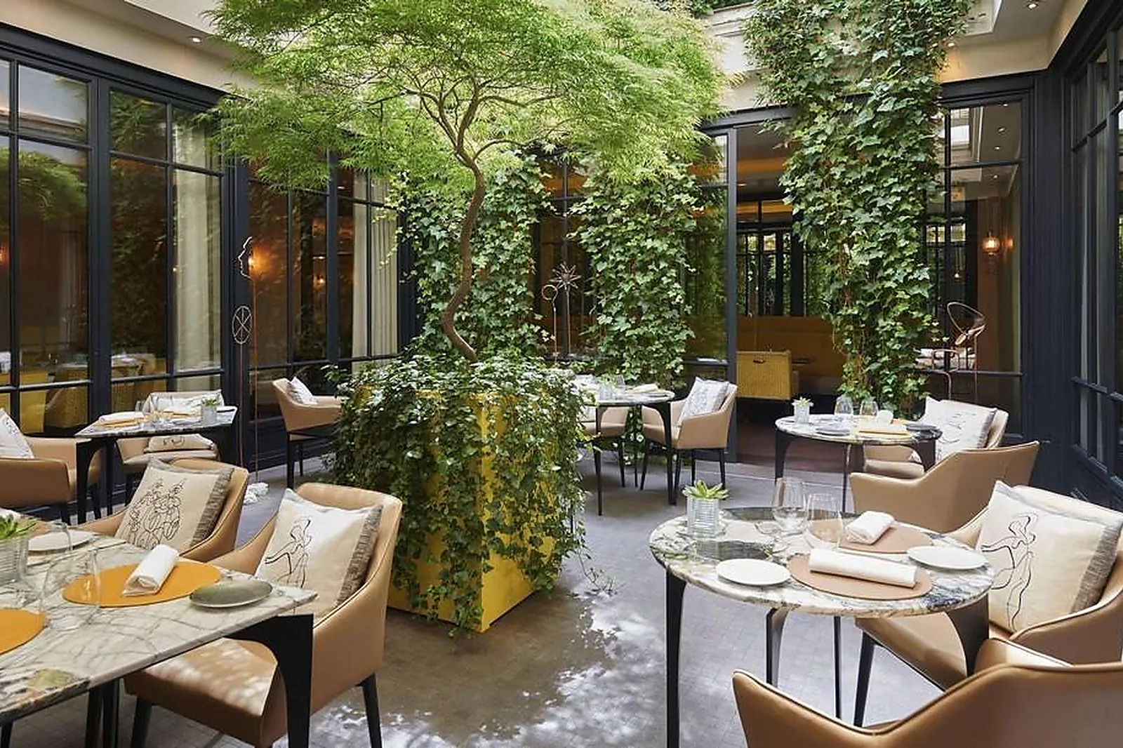 Lieux événementiels, LE BURGUNDY