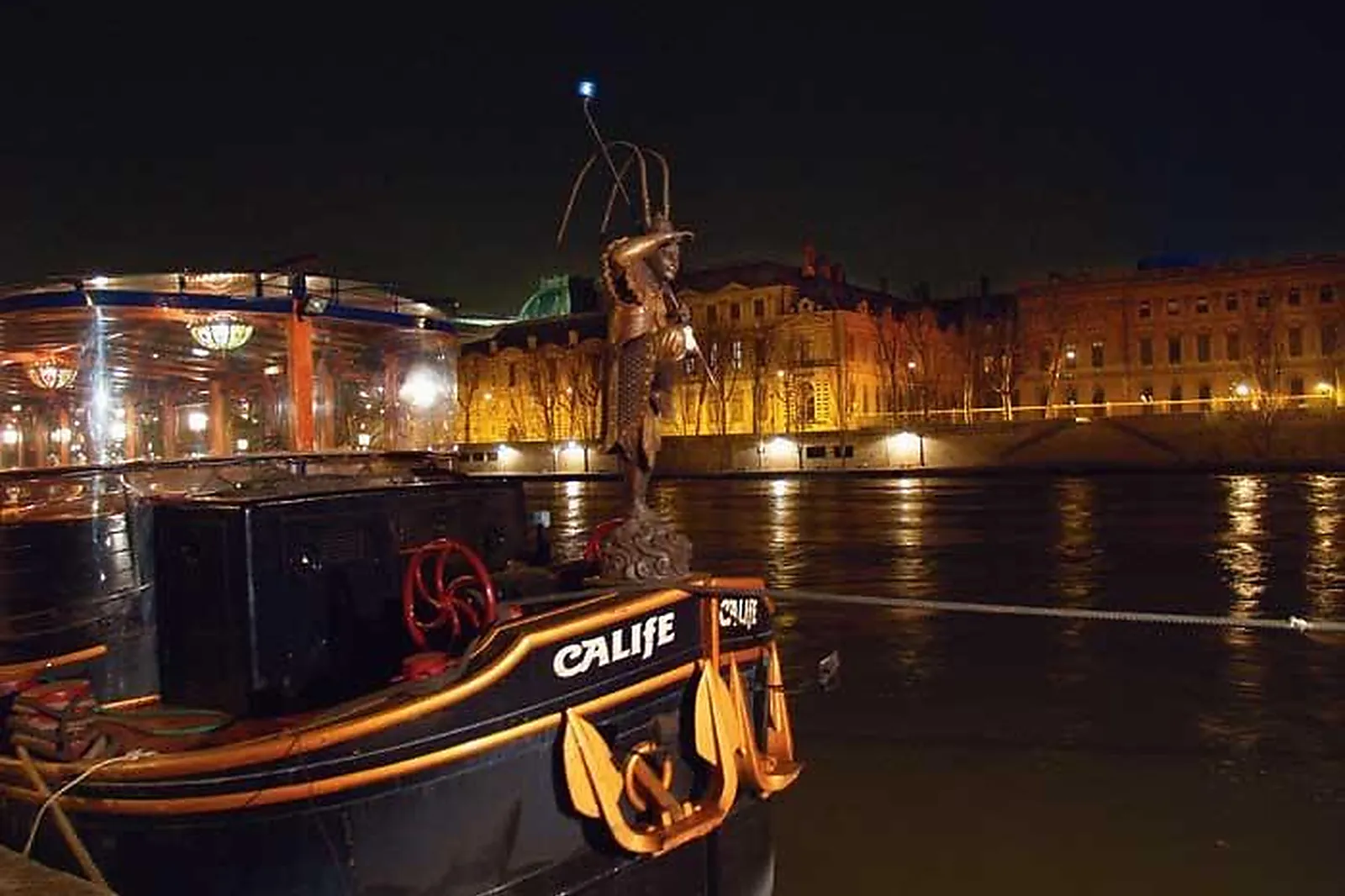 Lieux événementiels, LE CALIFE