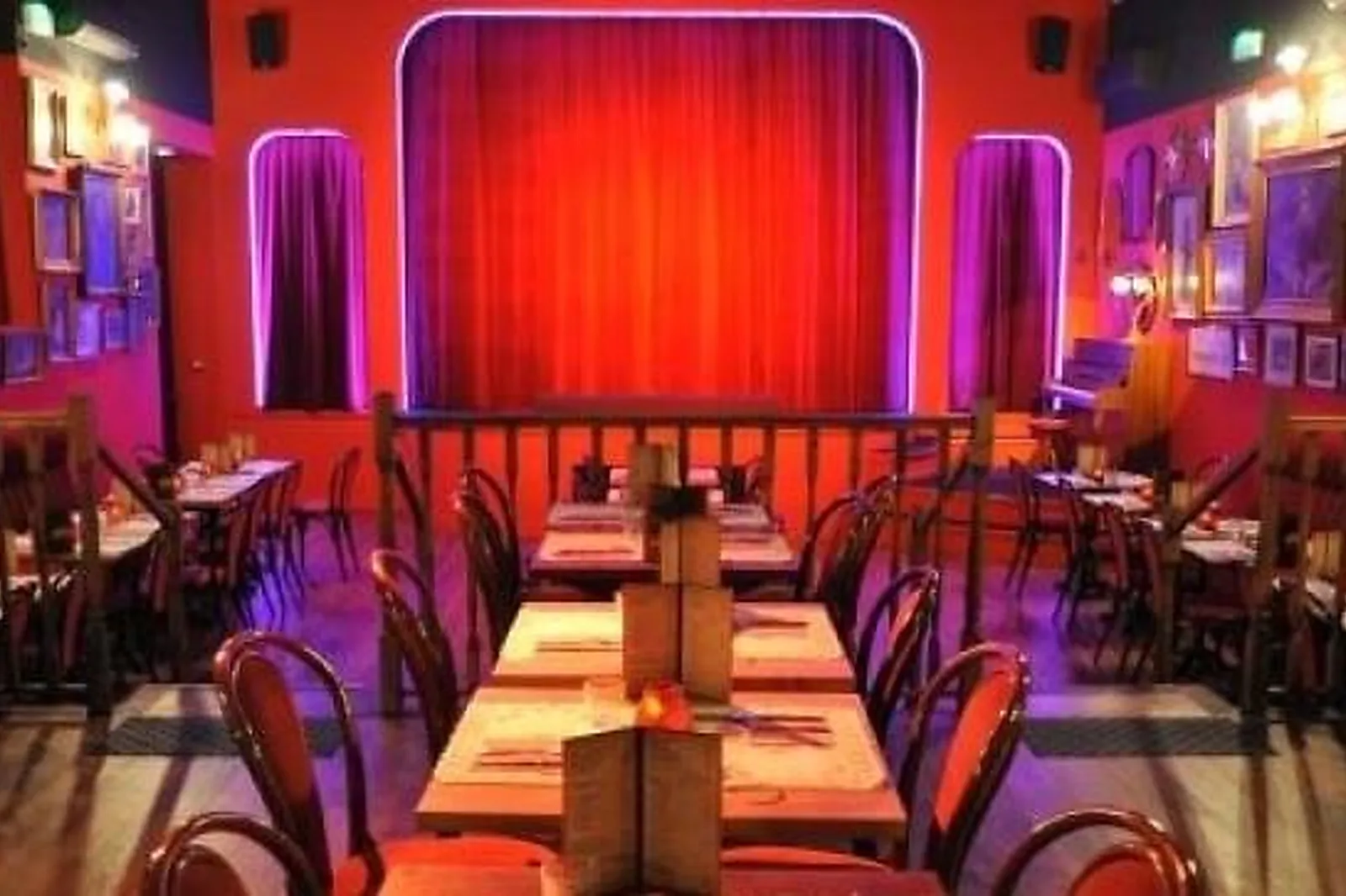 Lieux événementiels, LE CANON D'OR