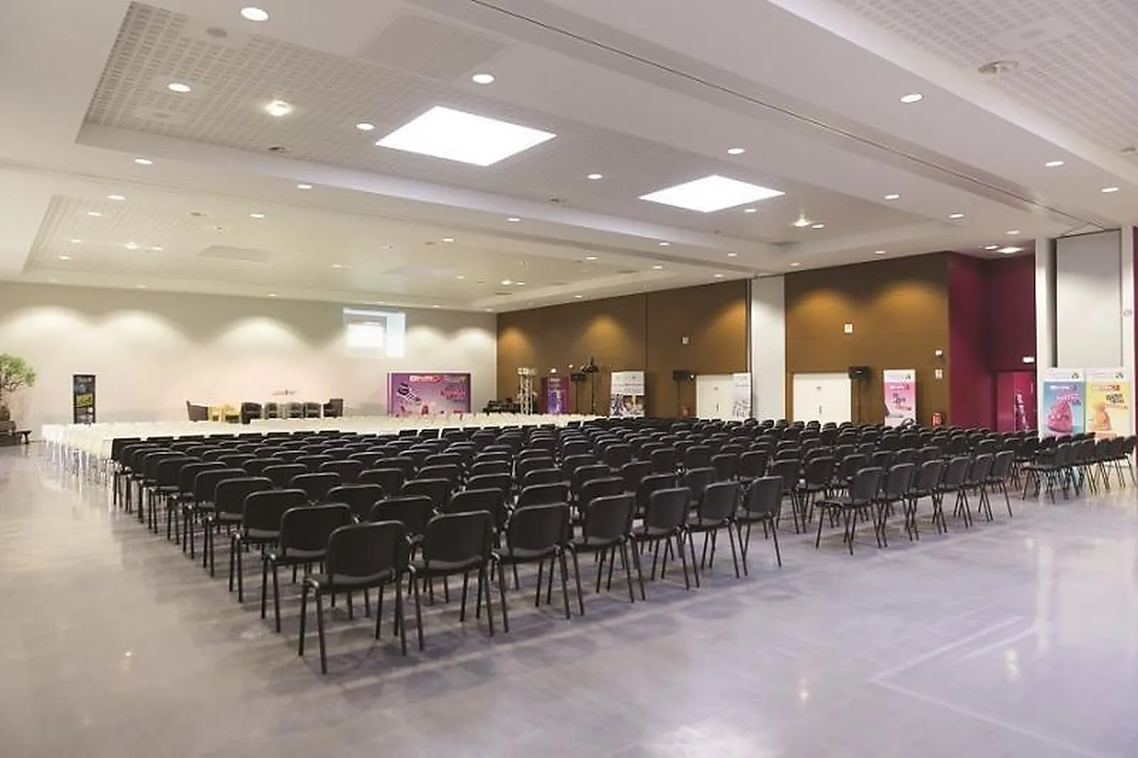 Lieux événementiels, LE CAPITOLE EN CHAMPAGNE