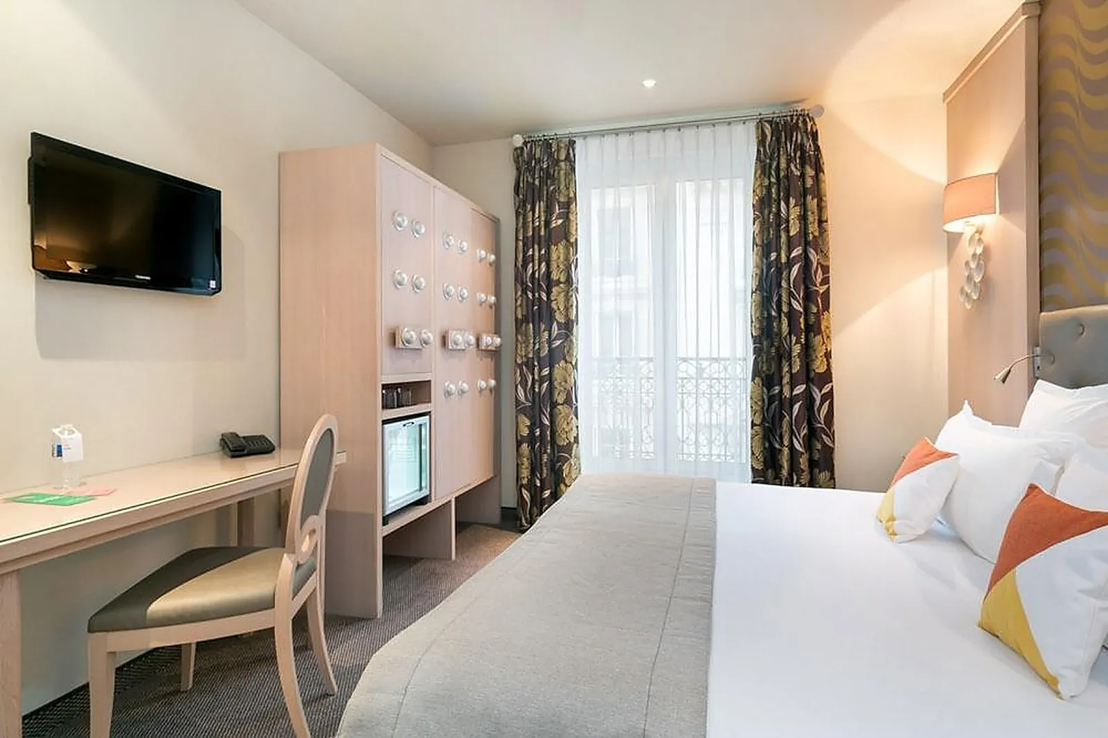 Lieux événementiels, LE CARDINAL