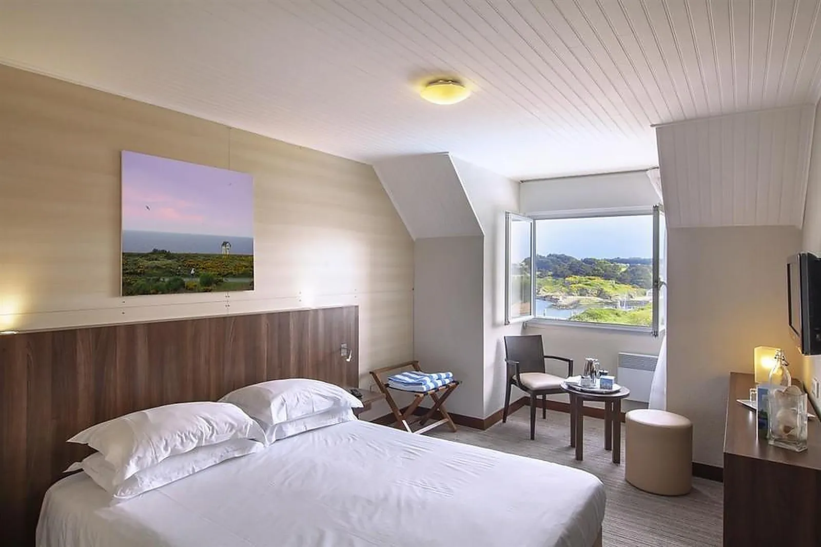 Lieux événementiels, LE CARDINAL - BELLE ILE EN MER