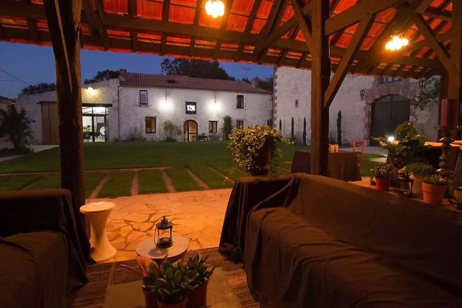 Lieux événementiels, LE CARRÉ 1705