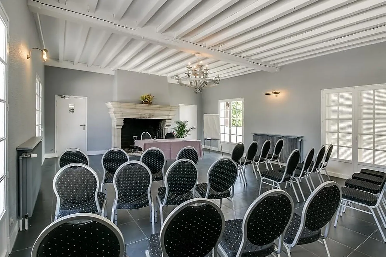 Lieux événementiels, LE CARRÉ SAINT PIERRE