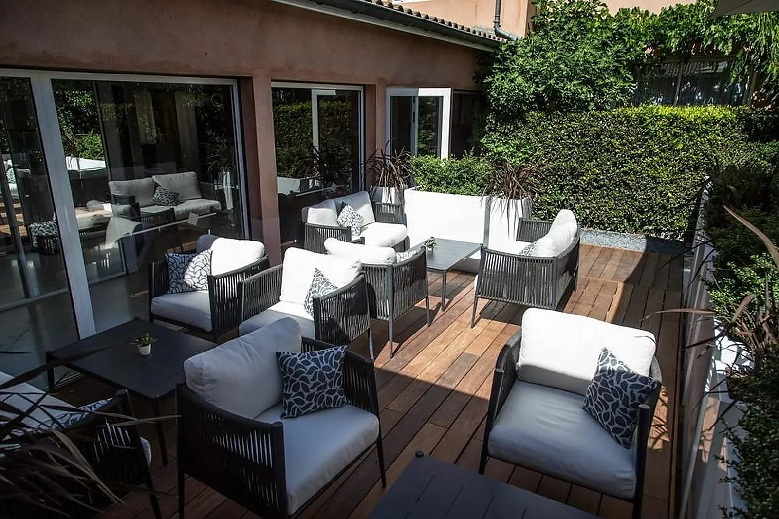 Lieux événementiels, LE CARRÉ D'ALETHIUS