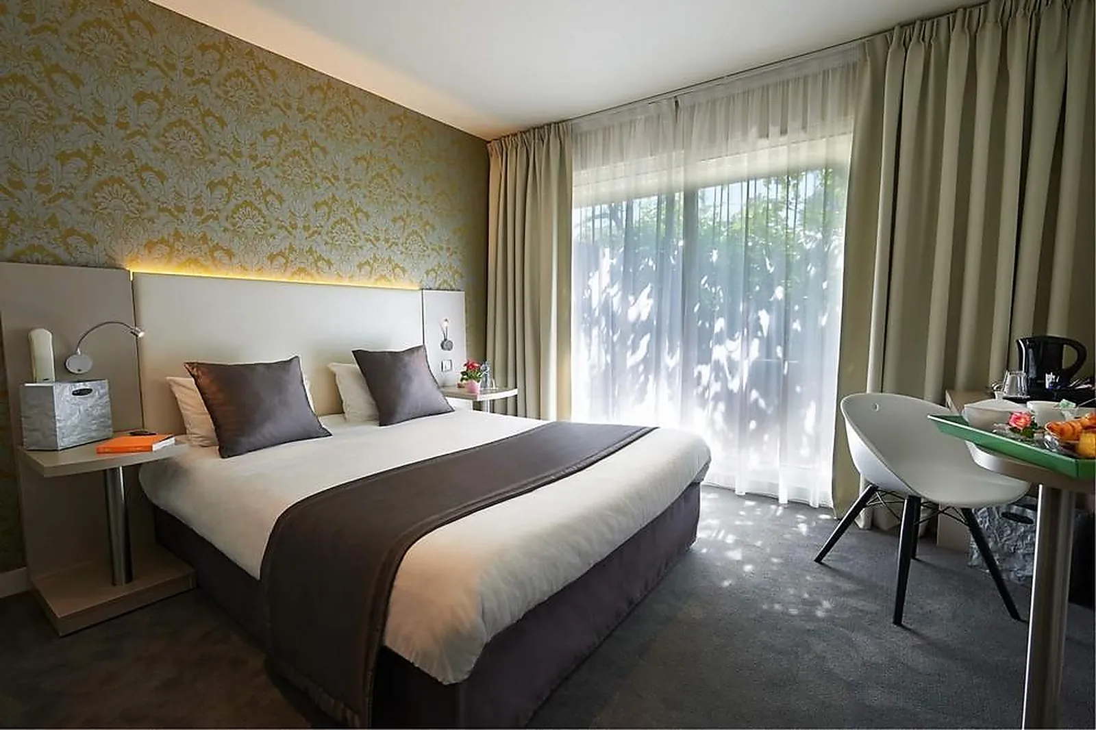 Lieux événementiels, LE CARRÉ D'ALETHIUS