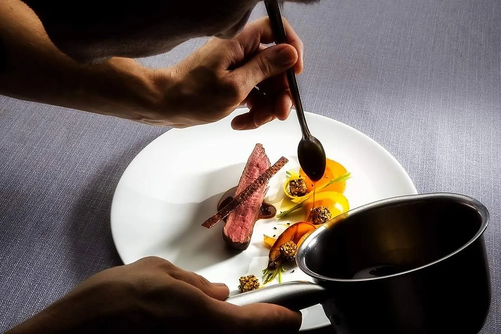 Lieux événementiels, LE CARRÉ D'ALETHIUS