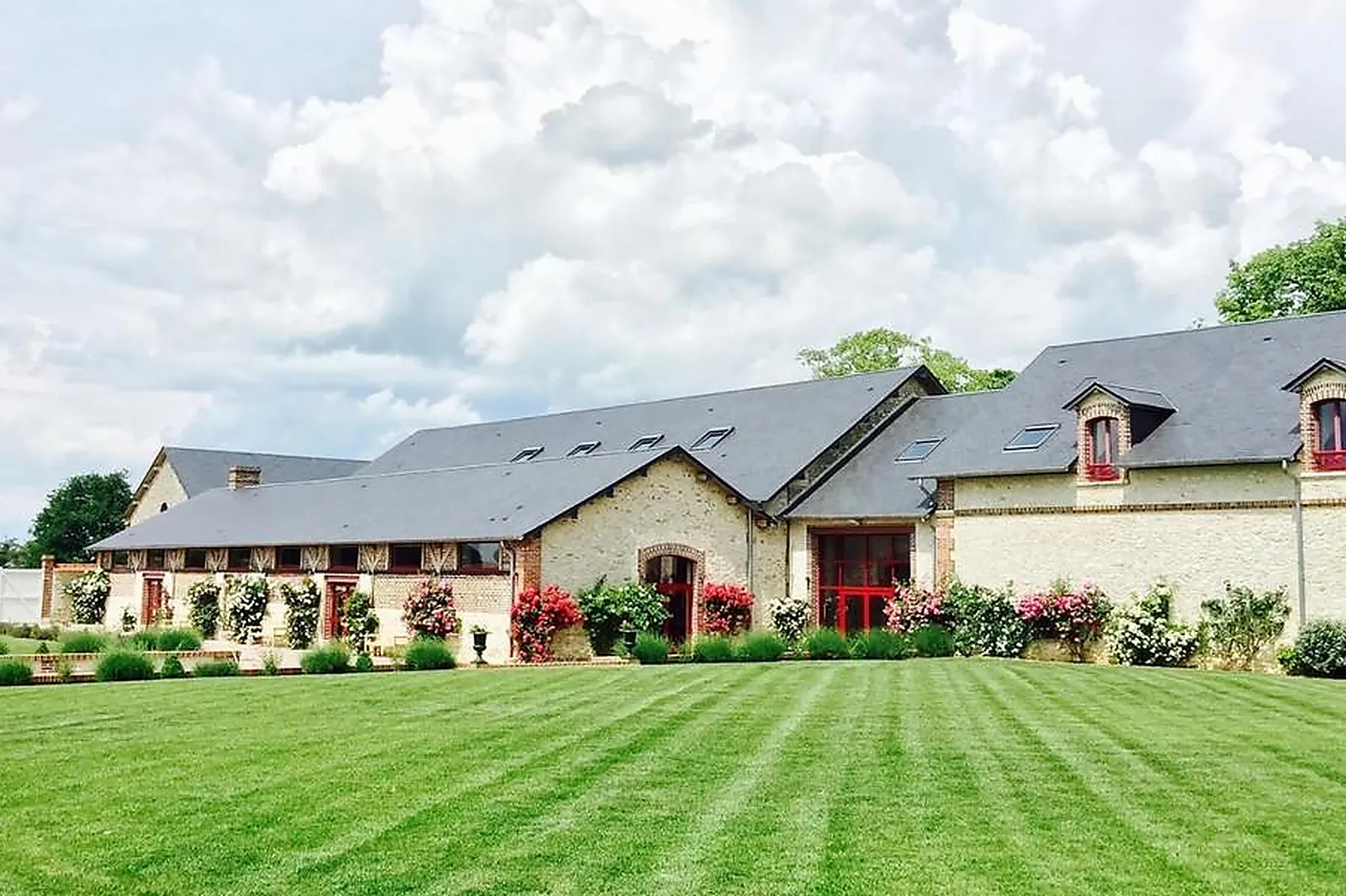 Lieux événementiels, LE CARROUSEL DE BARONVILLE