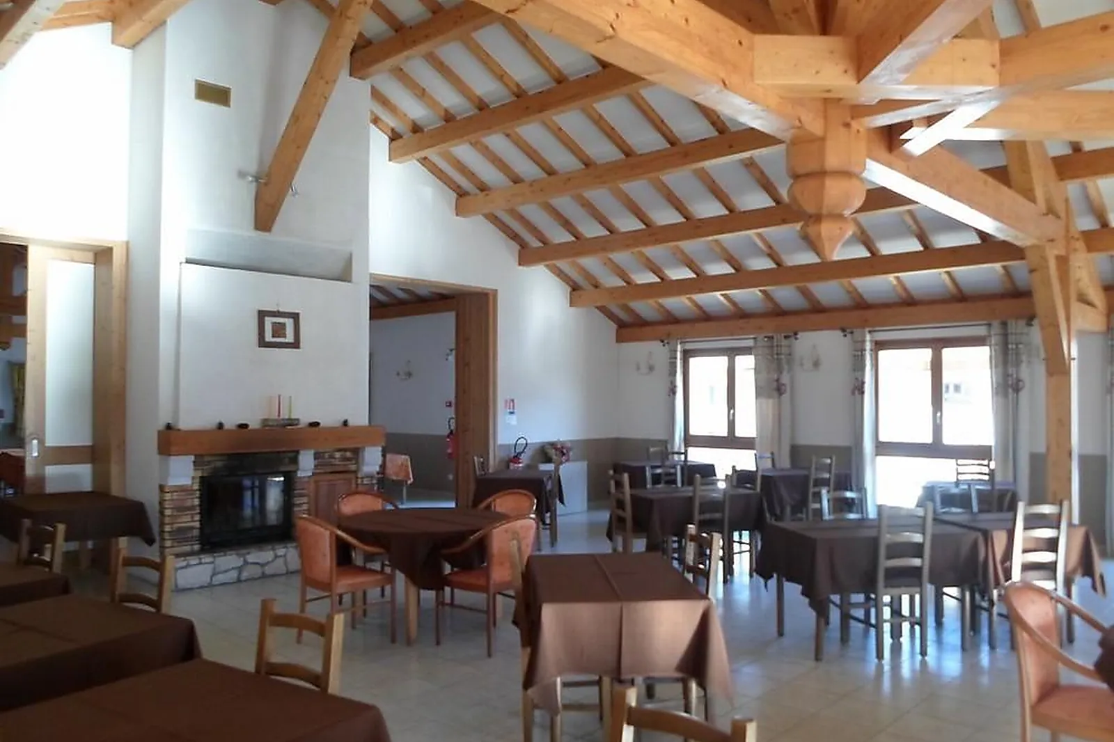 Lieux événementiels, LE CATINAT FLEURI