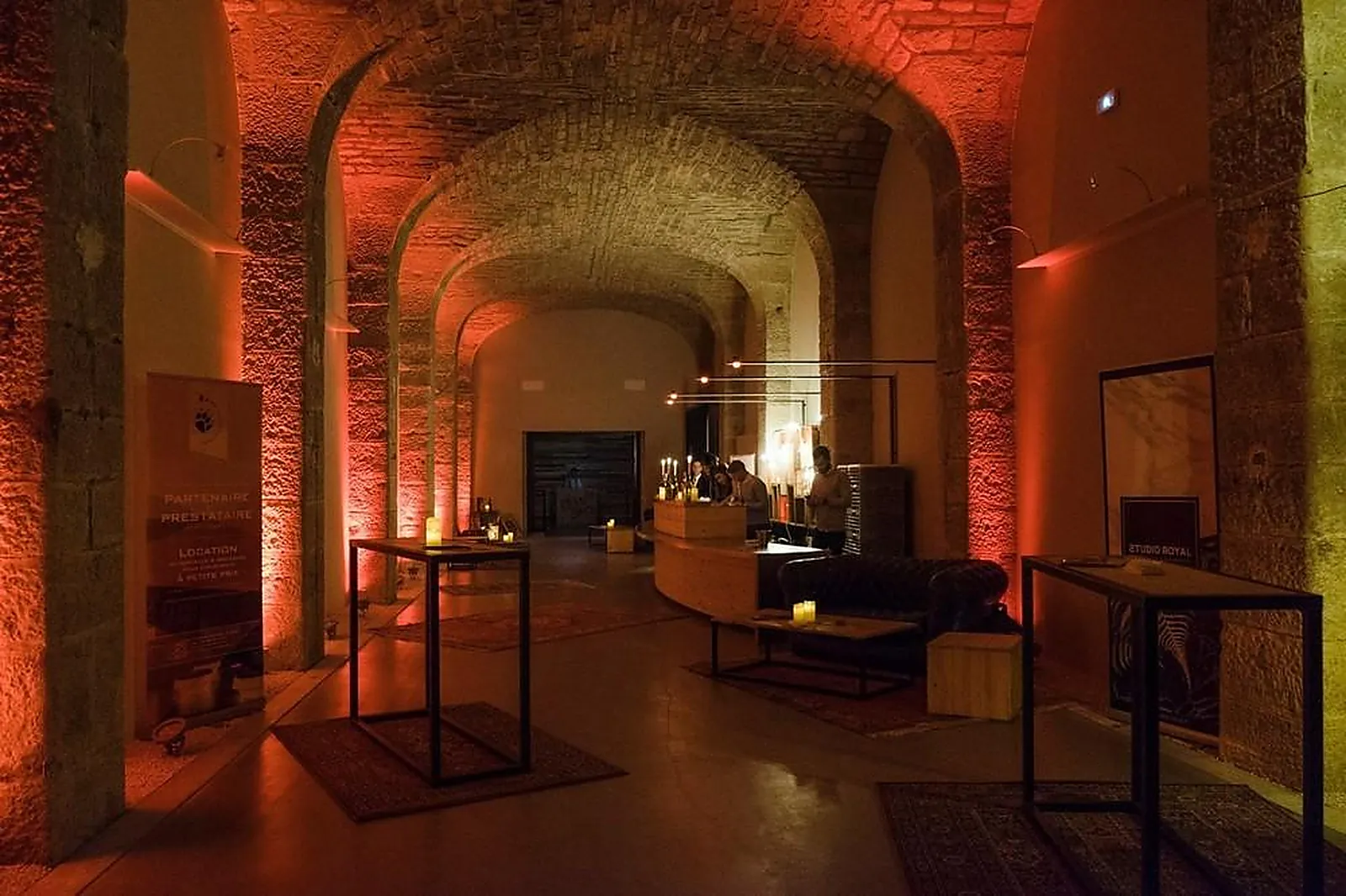 Lieux événementiels, LE CAVEAU DES DUCS