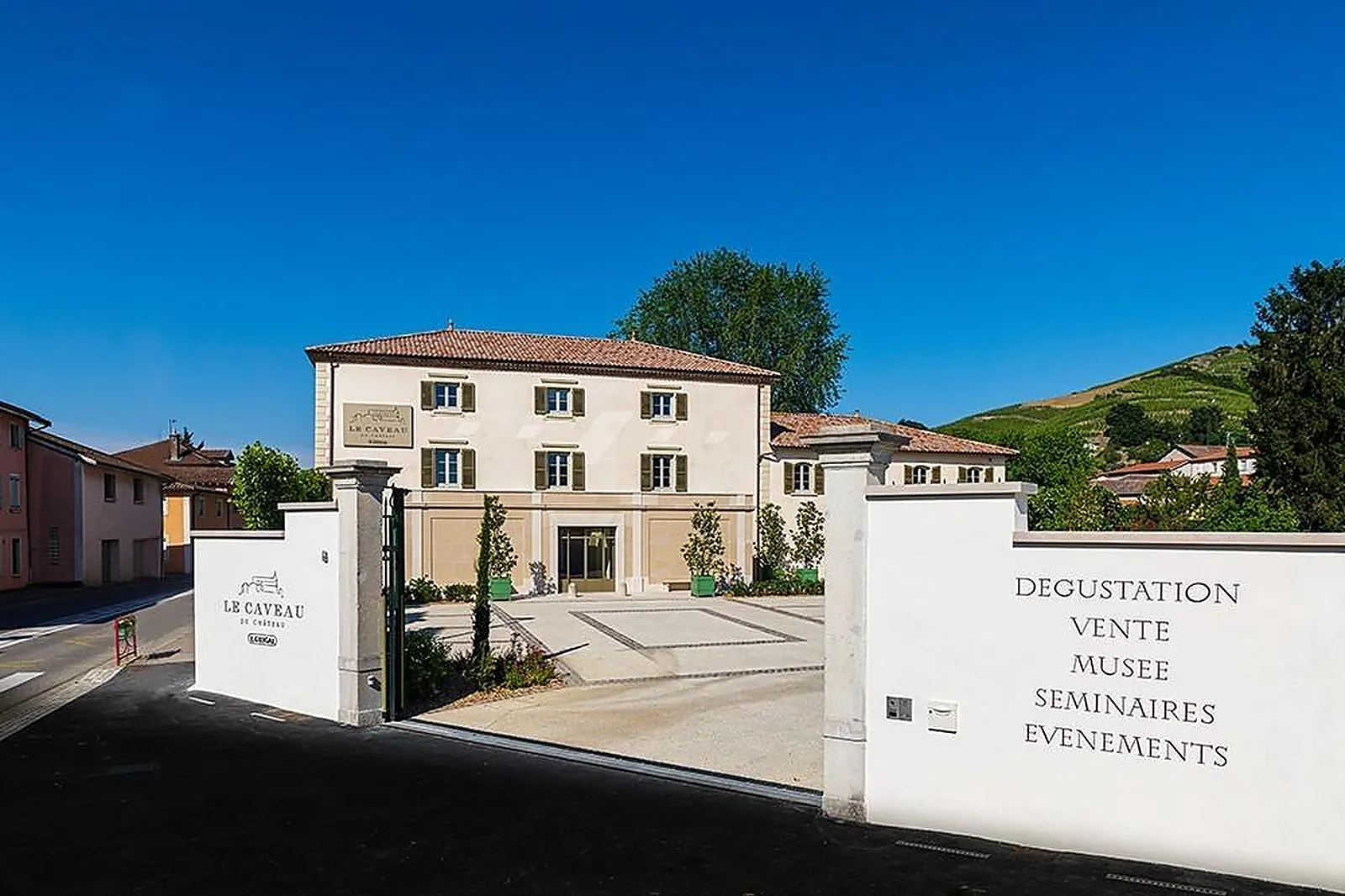 Lieux événementiels, LE CAVEAU DU CHÂTEAU