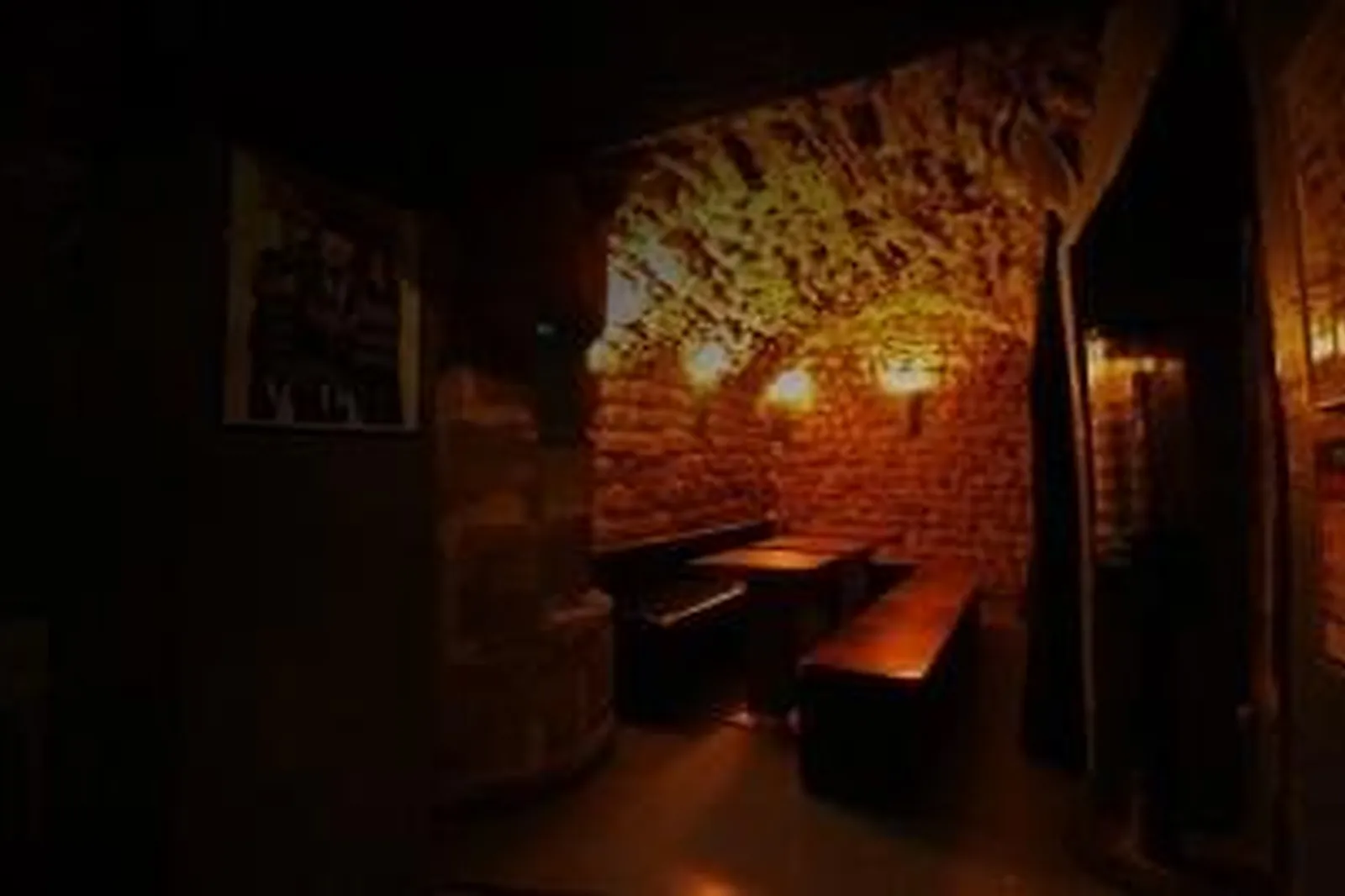 Lieux événementiels, LE CAVERN