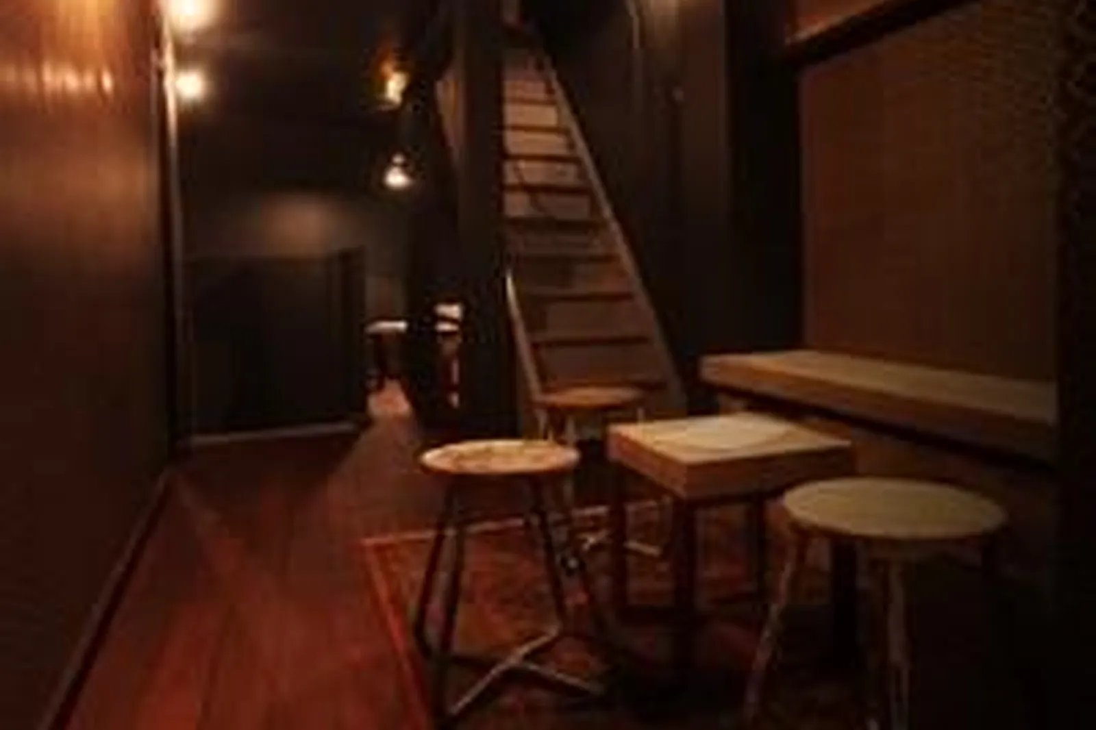 Lieux événementiels, LE CAVERN