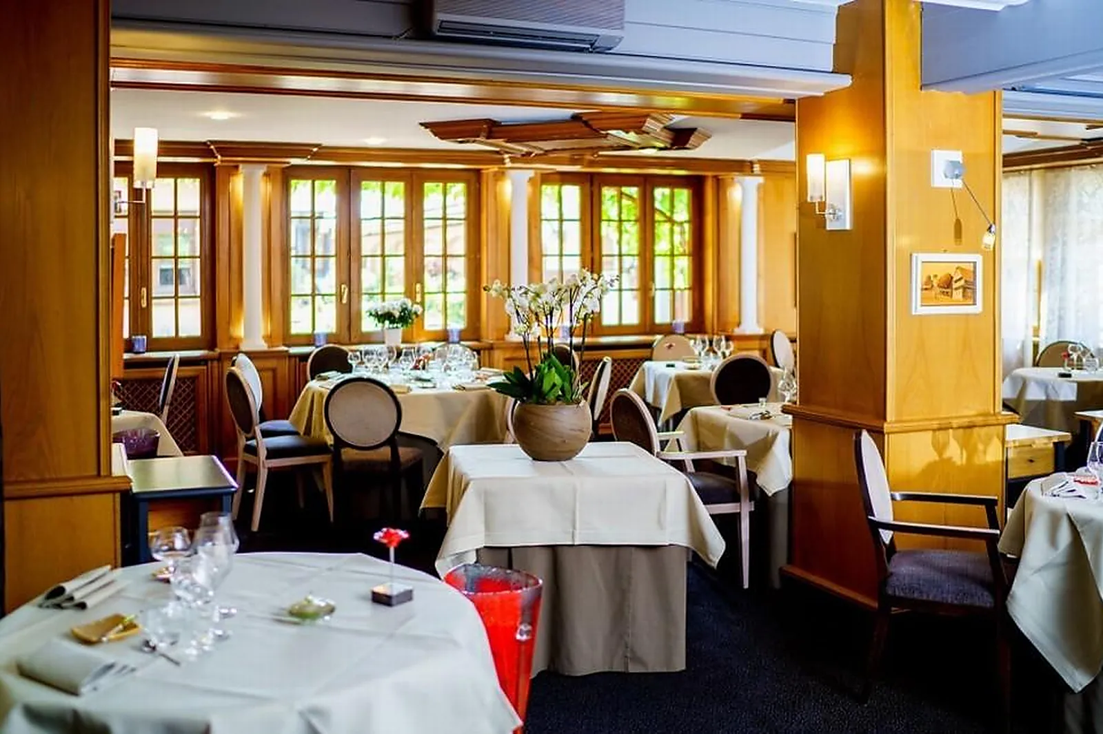 Lieux événementiels, LE CERF