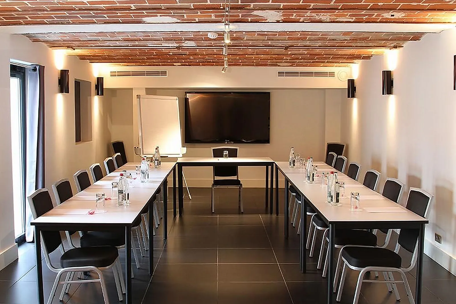 Lieux événementiels, LE CÉSAR HÔTEL